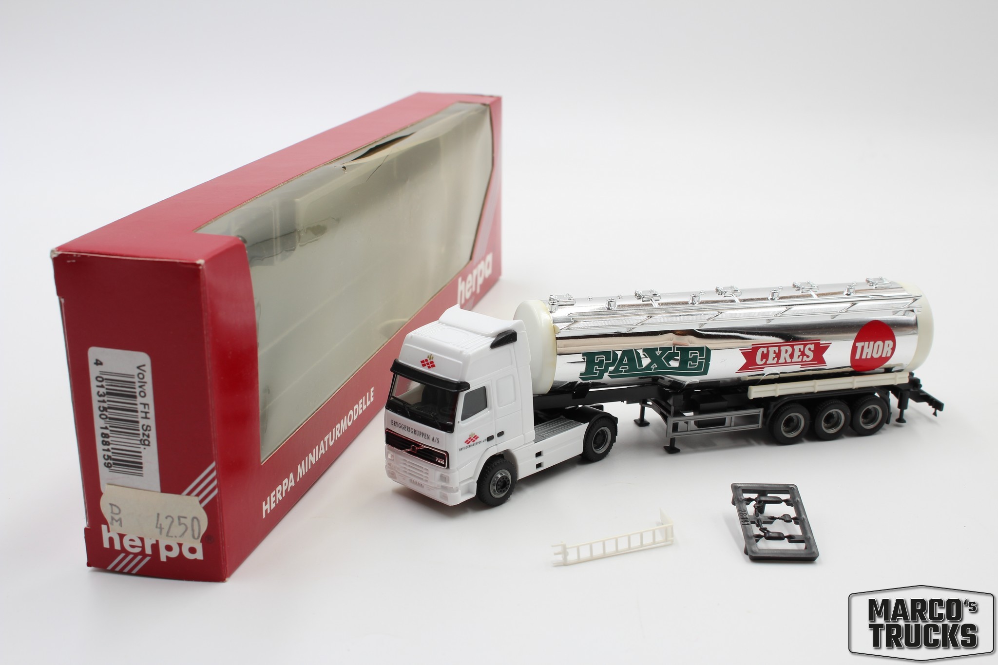 Herpa Volvo FH16 Silo semitrailer 