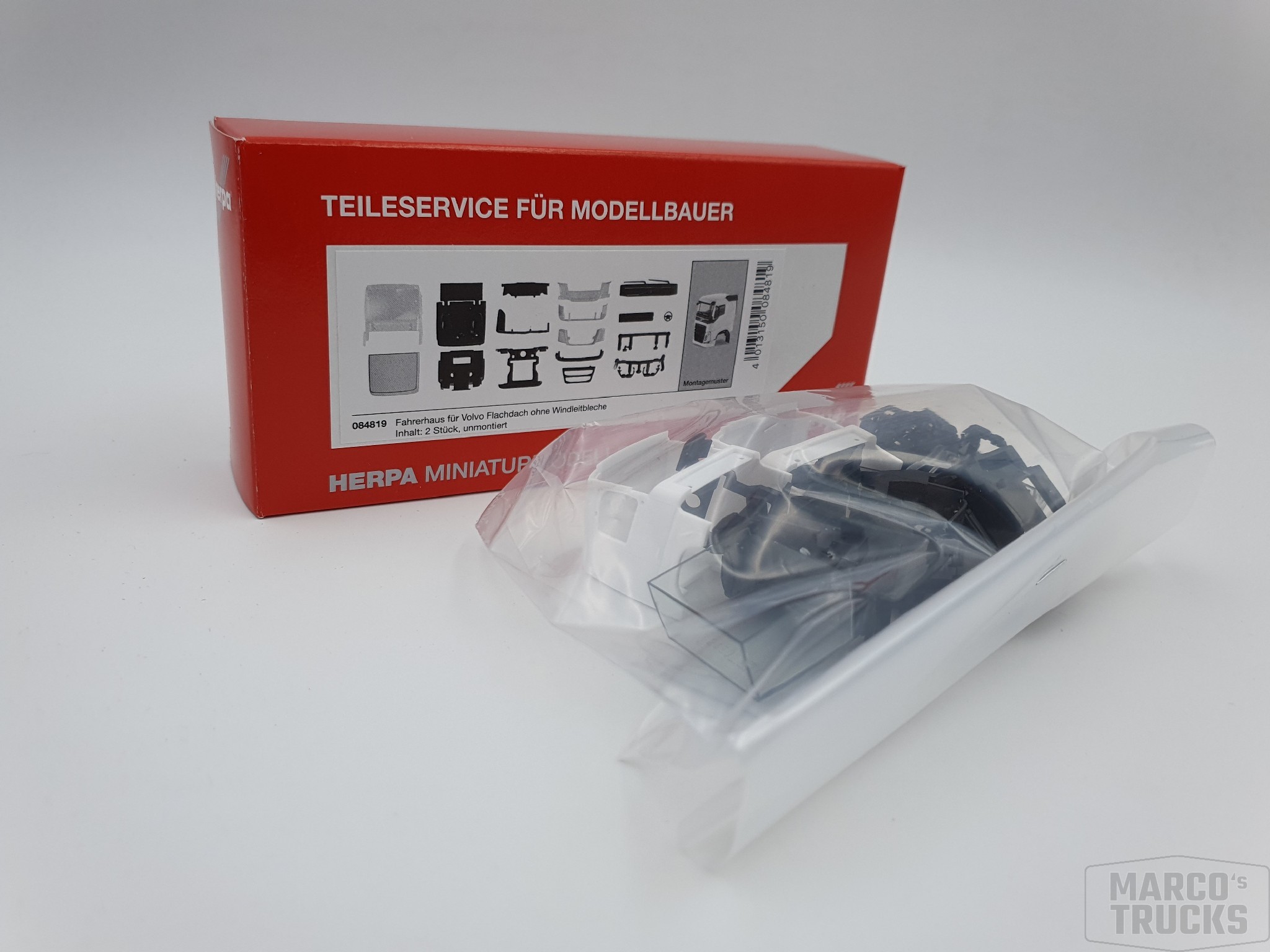 Herpa Volvo FH Flachdach ohne Windleitblech Inhalt 2 Stück 084819 /HN2172