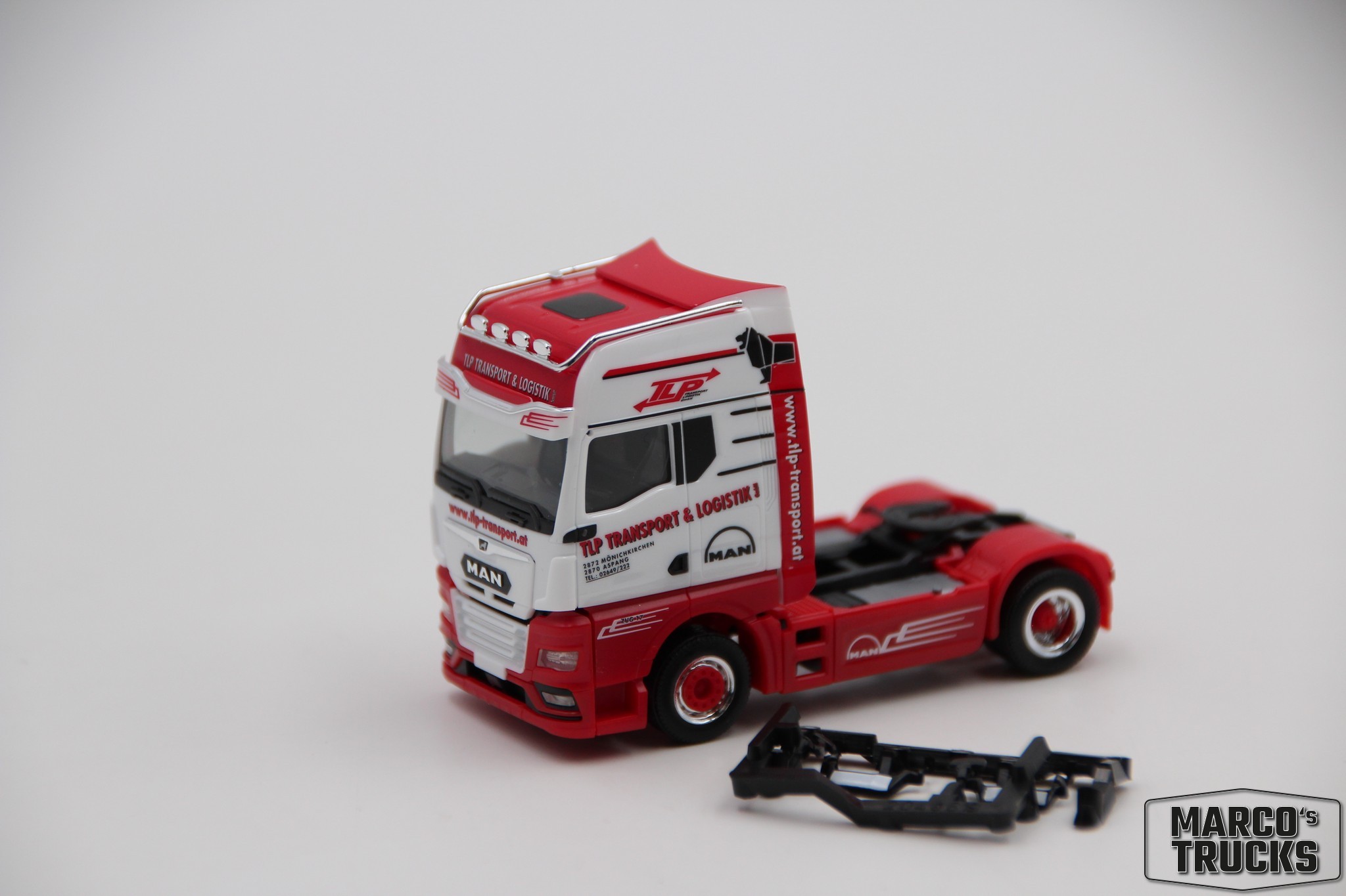 HERPA - CAMION avec remorque bâchée 3 essieux KELPIN – MAN TGX GX 4x2 - 1/87... EUR 42,39 - FR