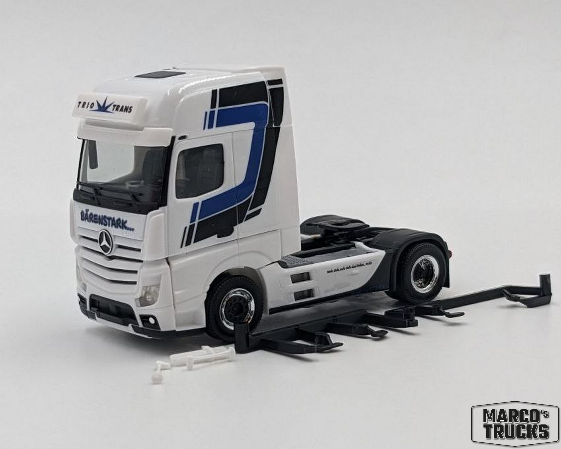 ⭐️Mercedes-Benz Actros Shell Herpa MB Actros 18 Tractor 