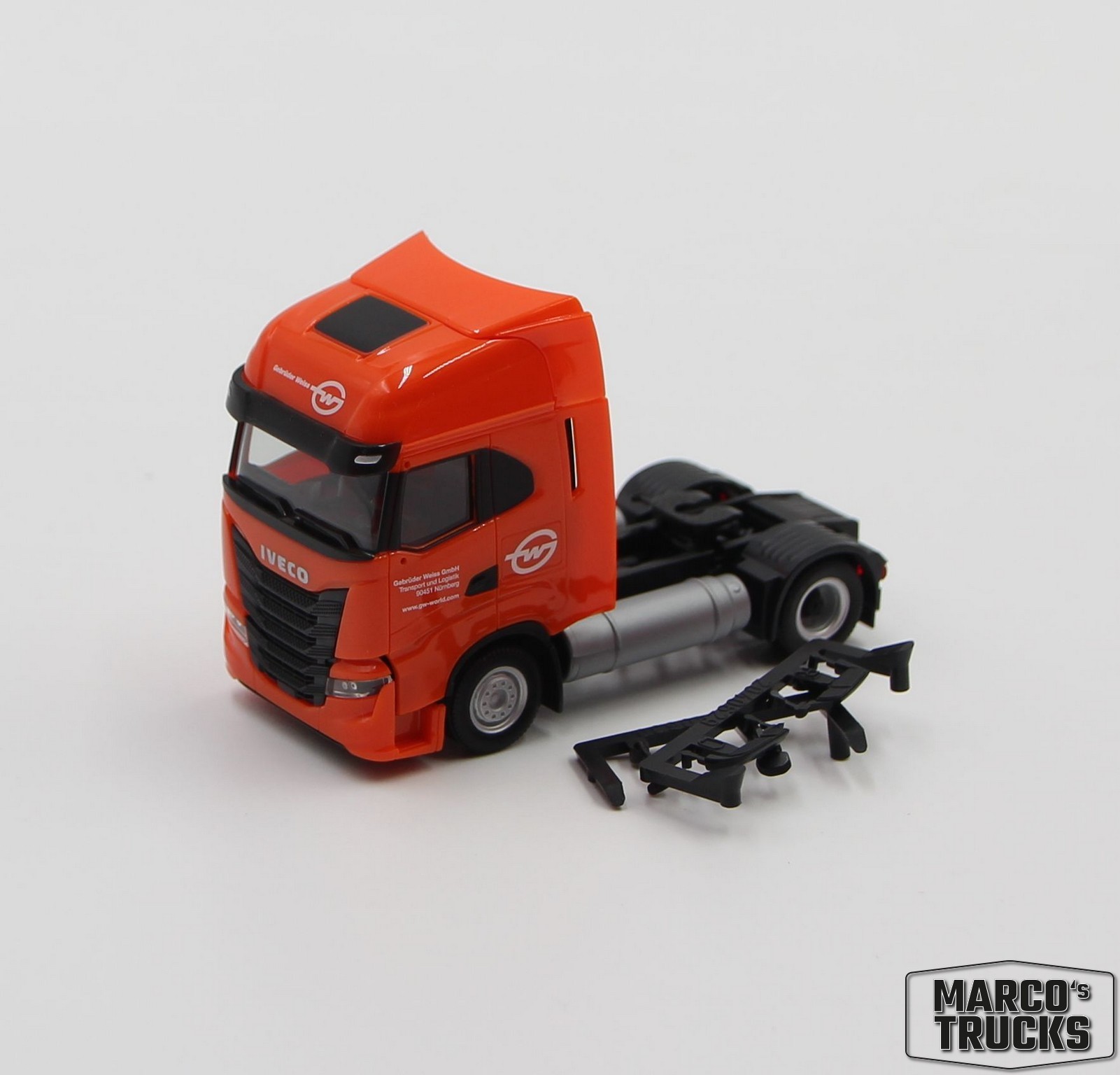 HN2903-1.JPG