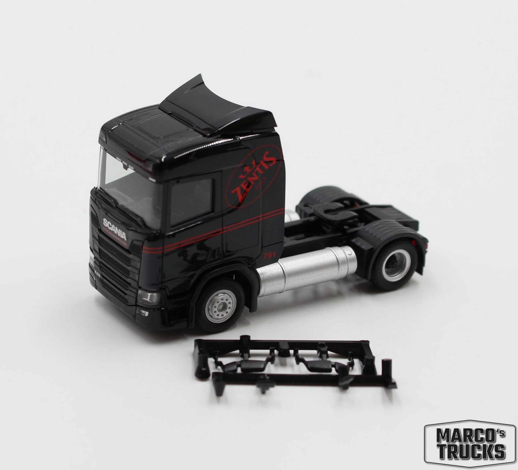 HERPA 1/87 クリスマス スカニア 5台セット HERPA 1/87 クリスマス