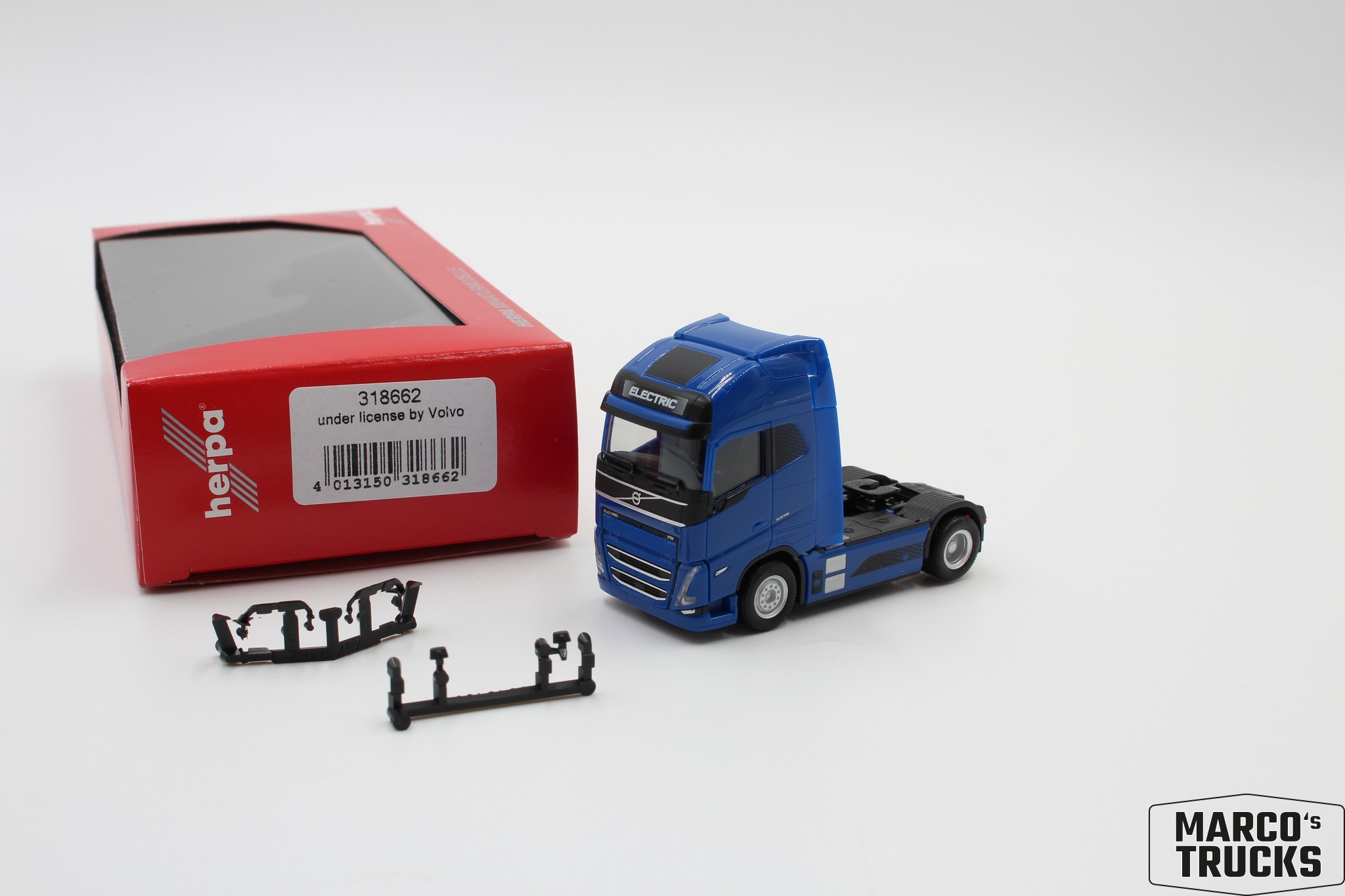 Herpa Volvo FH GL XL 2020 Electric Tractor, blue No. 318662 1:87