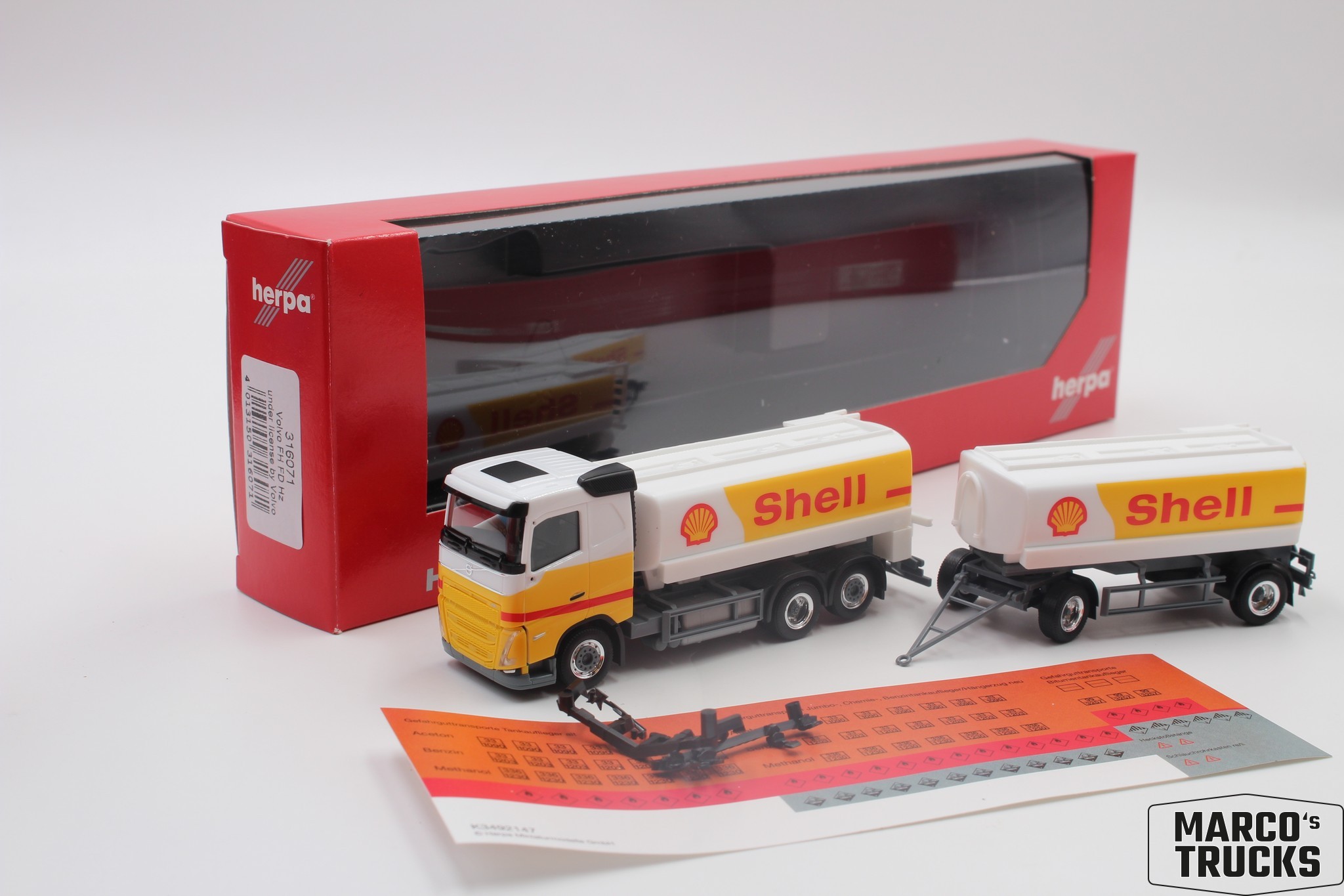 Herpa Volvo FH FD 2020 Benzintank-Hängerzug "Shell" Nr. 316071 1/87 /HN3785
