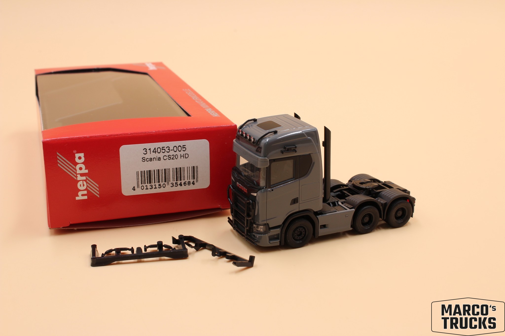 専用 1/87 herpa SCANIA CS20 HD WIRTH HN3901.JPG