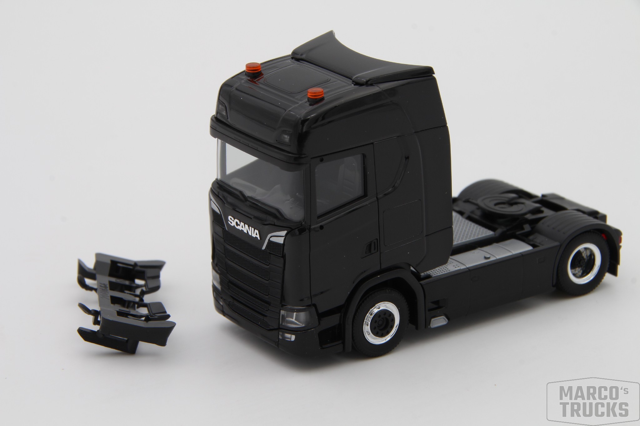 Herpa Scania Cs Hd V Zugmaschine Achs Schwarz Unbedruckt Hs