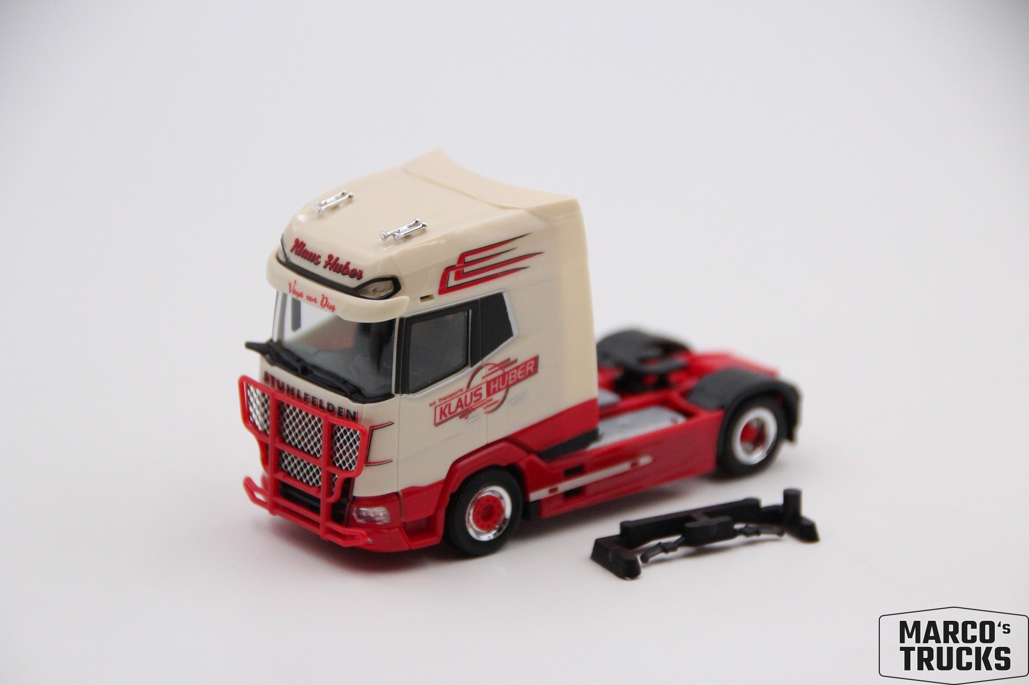 Herpa DAF XG+ Zugmaschine „Klaus Huber Stuhfelden“ 955072 187 /HS6411